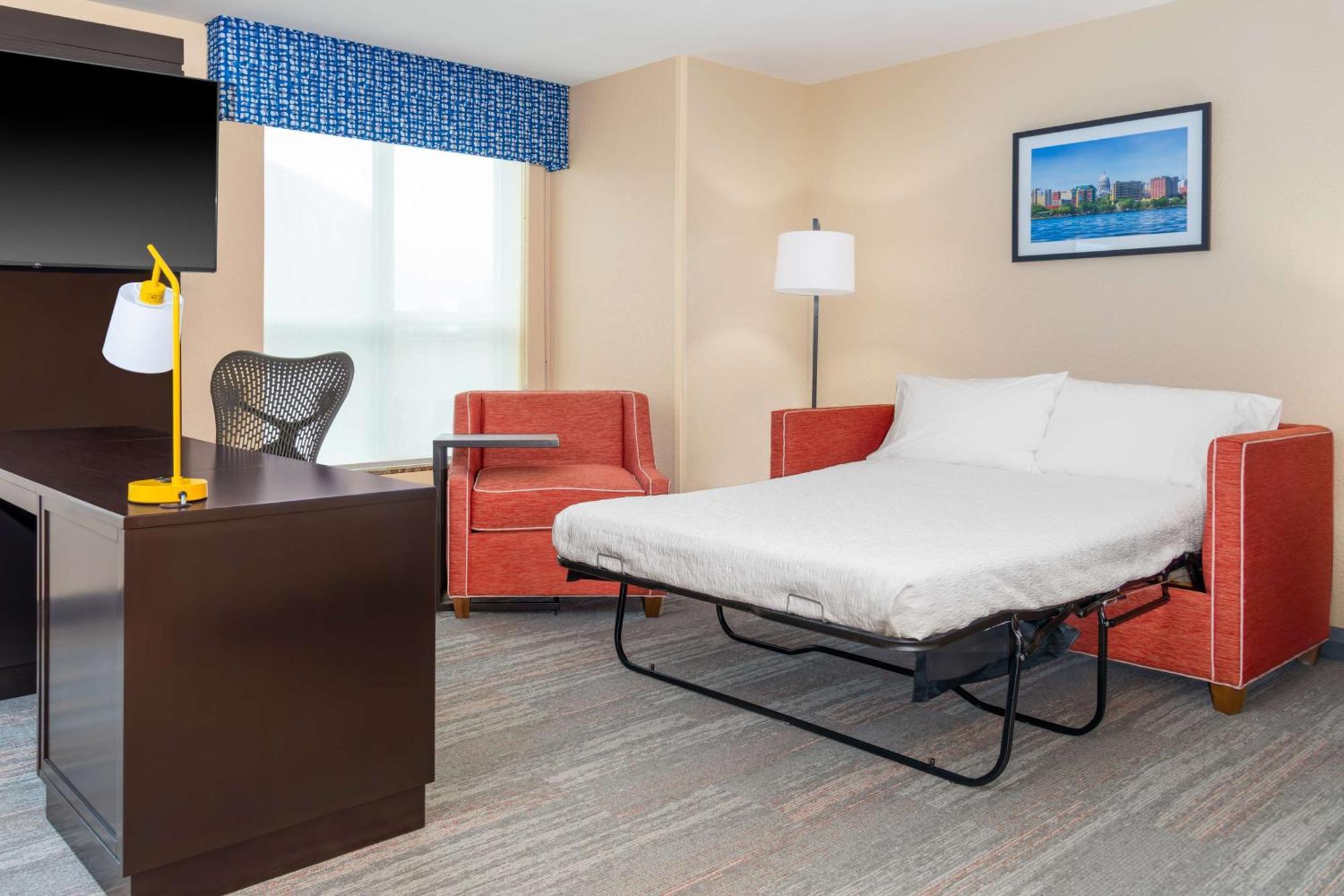 Hampton Inn & Suites Madison Downtown Exteriér fotografie